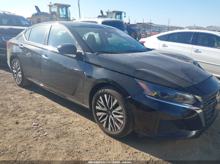 NISSAN ALTIMA SV FWD