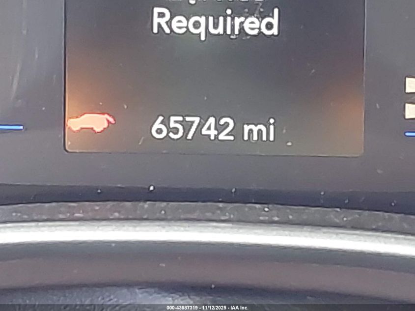 2018 Chrysler Pacifica Touring L VIN: 2C4RC1BG6JR139412 Lot: 43687319