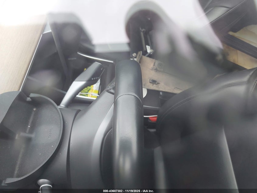 2018 Tesla Model 3 Long Range/Performance VIN: 5YJ3E1EB4JF182626 Lot: 43687382