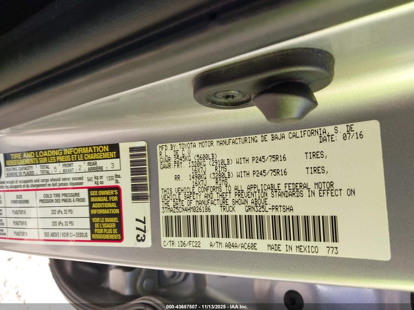 3TMAZ5CN4HM026186 2017 TOYOTA TACOMA photo no. 9