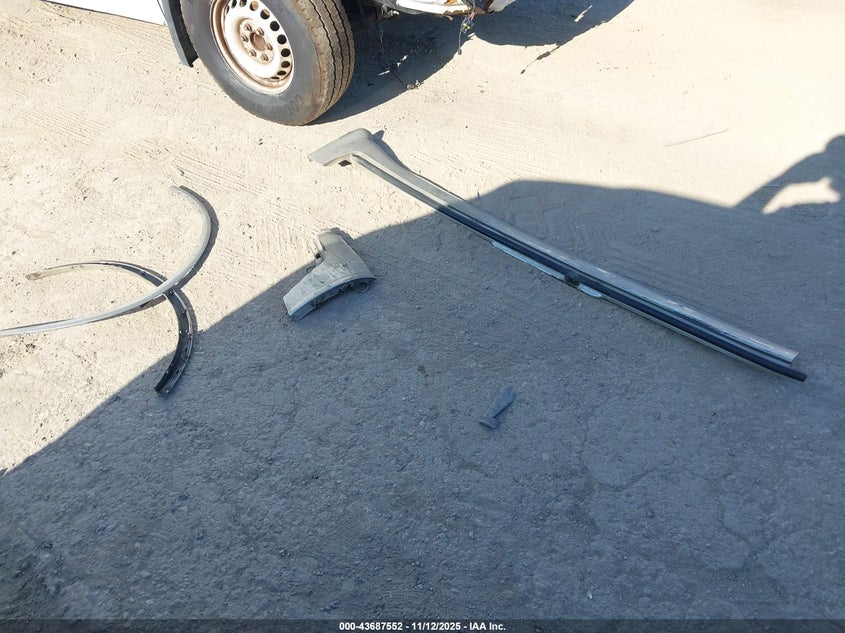 2015 Buick Enclave Leather VIN: 5GAKRBKD4FJ196653 Lot: 43687552