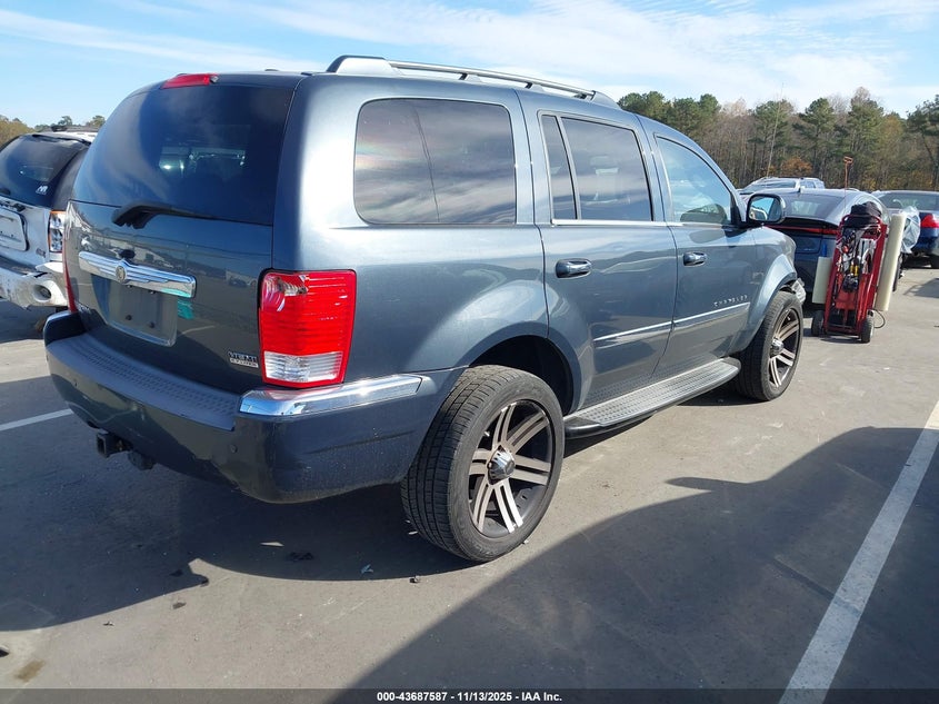 2007 Chrysler Aspen Limited #4