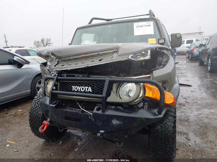 2008 Toyota Fj Cruiser VIN: JTEBU11FX8K004199 Lot: 43687600