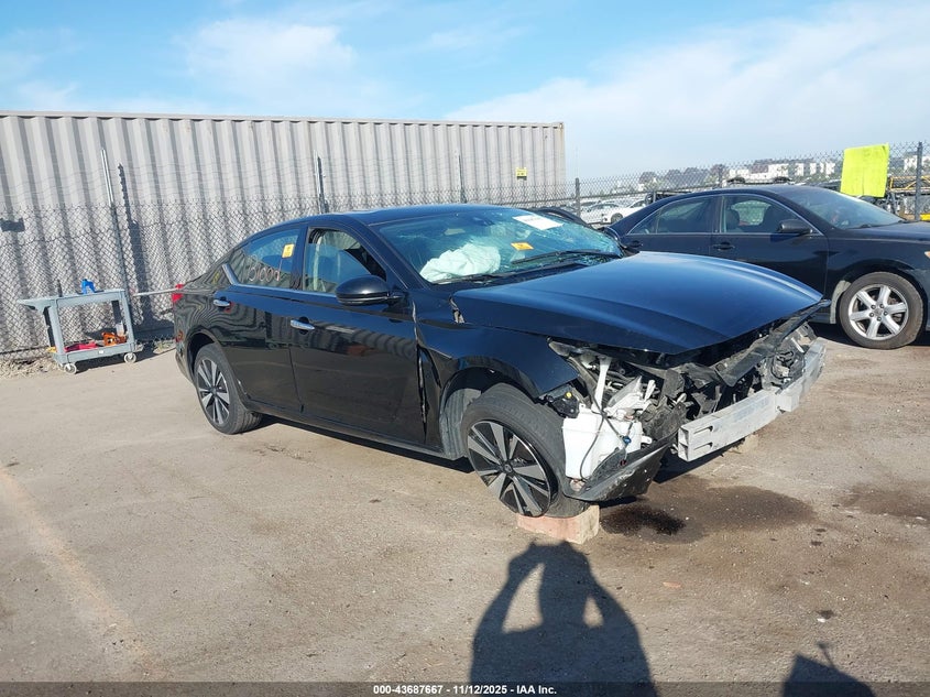 NISSAN ALTIMA SL FWD