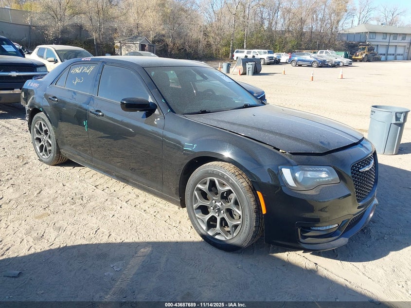 CHRYSLER 300S AWD