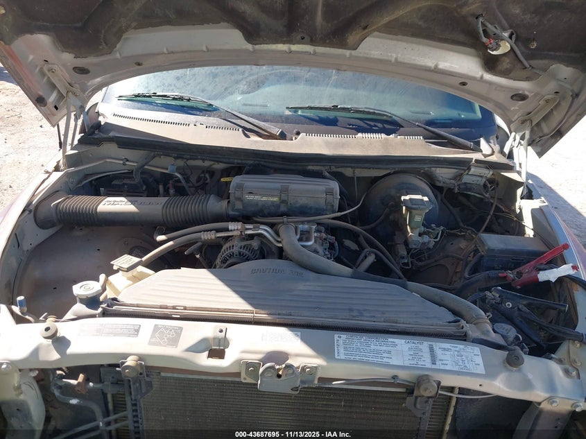 1995 Dodge Ram 1500 VIN: 1B7HC16Z0SS352430 Lot: 43687695