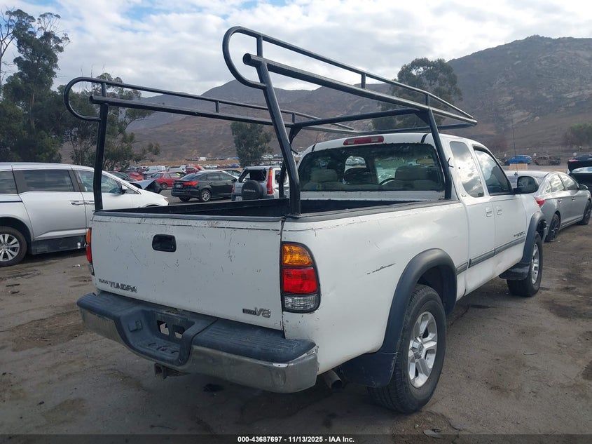 5TBRT34111S174945 2001 TOYOTA TUNDRA photo no. 4