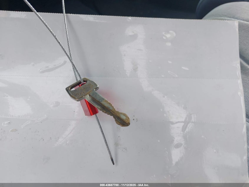 1992 Ford Taurus Gl VIN: 1FACP52U4NG186331 Lot: 43687700