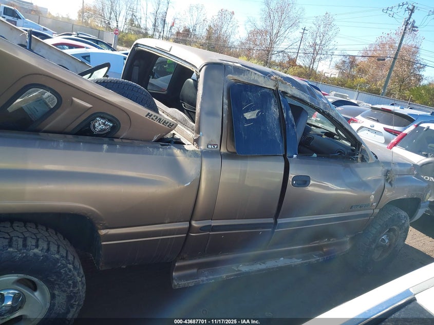 2001 Dodge Ram 1500 St VIN: 1B7HF13Z21J172608 Lot: 43687701
