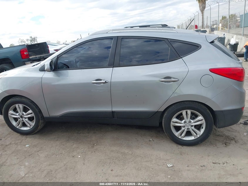 KM8JU3ACXBU212141 2011 HYUNDAI TUCSON photo no. 14
