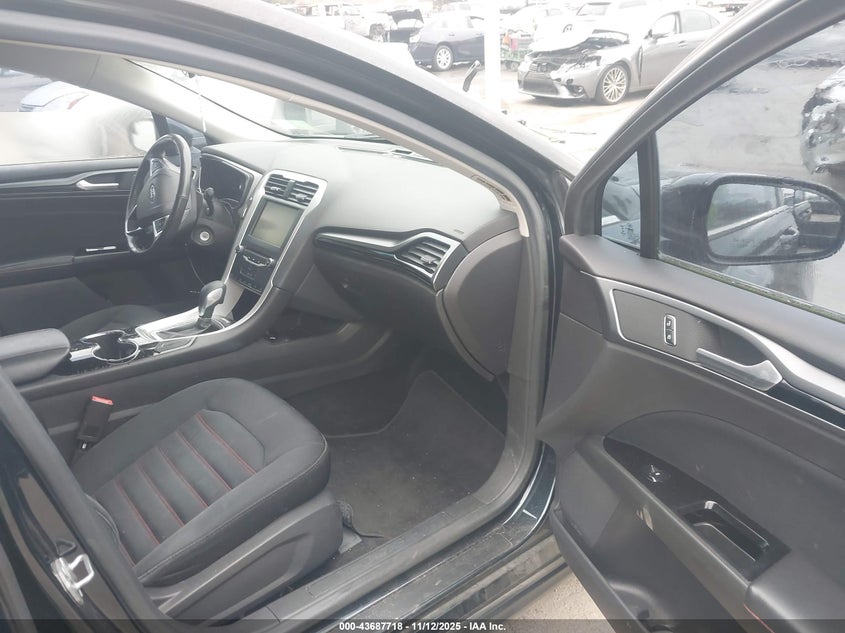 3FA6P0LU0ER316516 2014 FORD FUSION photo no. 5