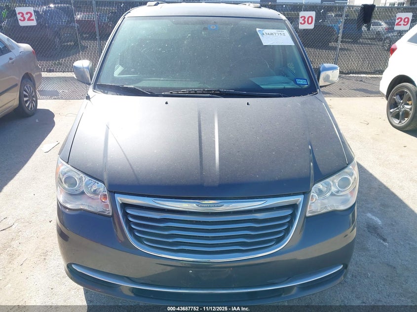 2015 Chrysler Town & Country Limited Platinum VIN: 2C4RC1GG5FR754162 Lot: 43687752