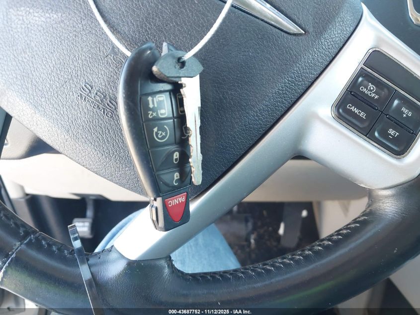 2015 Chrysler Town & Country Limited Platinum VIN: 2C4RC1GG5FR754162 Lot: 43687752