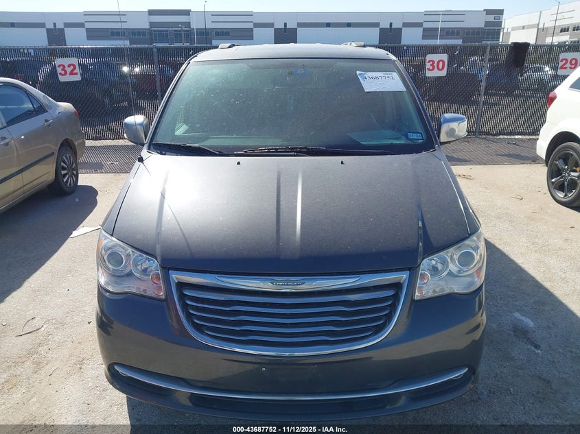2015 Chrysler Town & Country Limited Platinum VIN: 2C4RC1GG5FR754162 Lot: 43687752