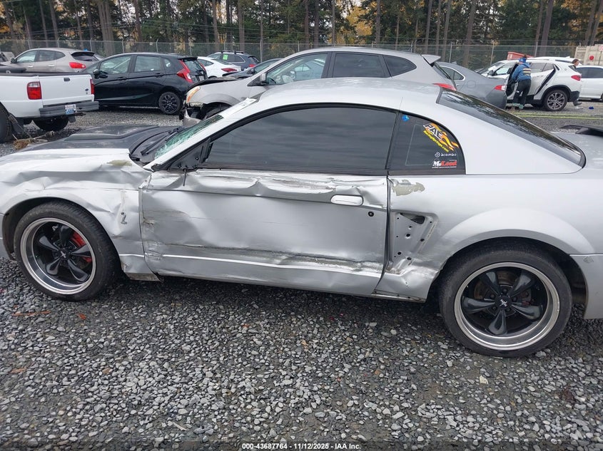 2001 Ford Mustang Gt VIN: 1FAFP42X91F160647 Lot: 43687764