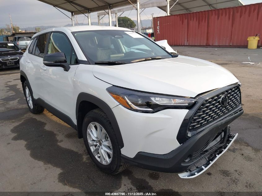 TOYOTA COROLLA CROSS LE