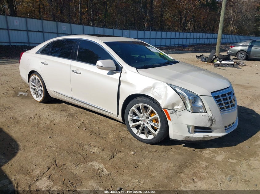 CADILLAC XTS LUXURY