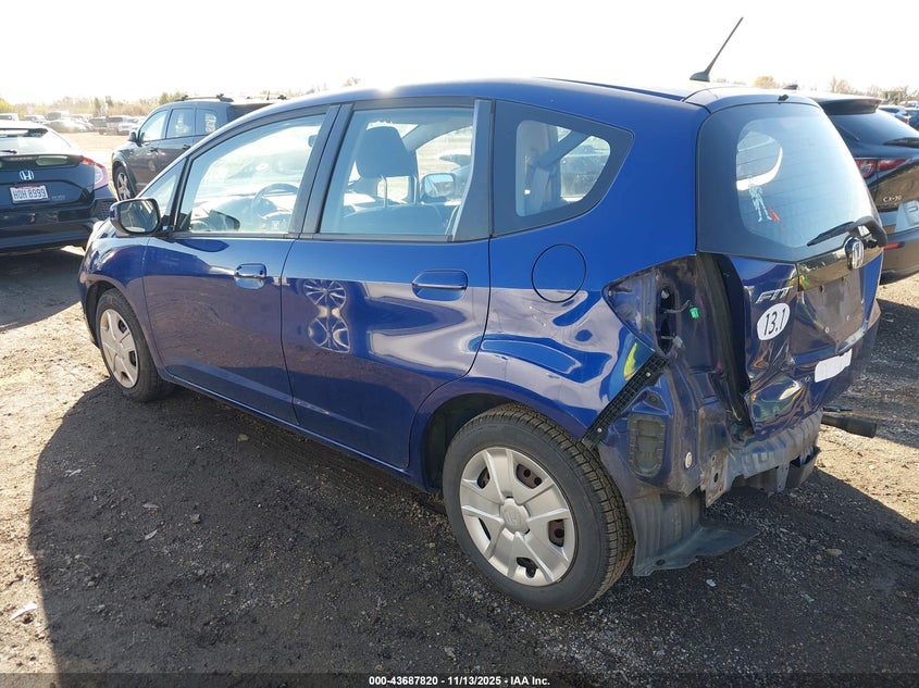 JHMGE8H39CC035361 2012 HONDA FIT photo no. 3