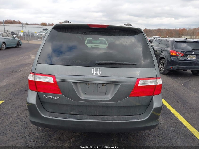 2007 Honda Odyssey Ex-L VIN: 5FNRL38617B451975 Lot: 43687821