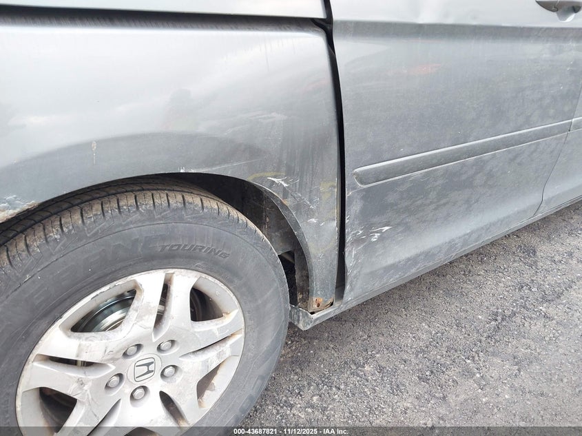 2007 Honda Odyssey Ex-L VIN: 5FNRL38617B451975 Lot: 43687821