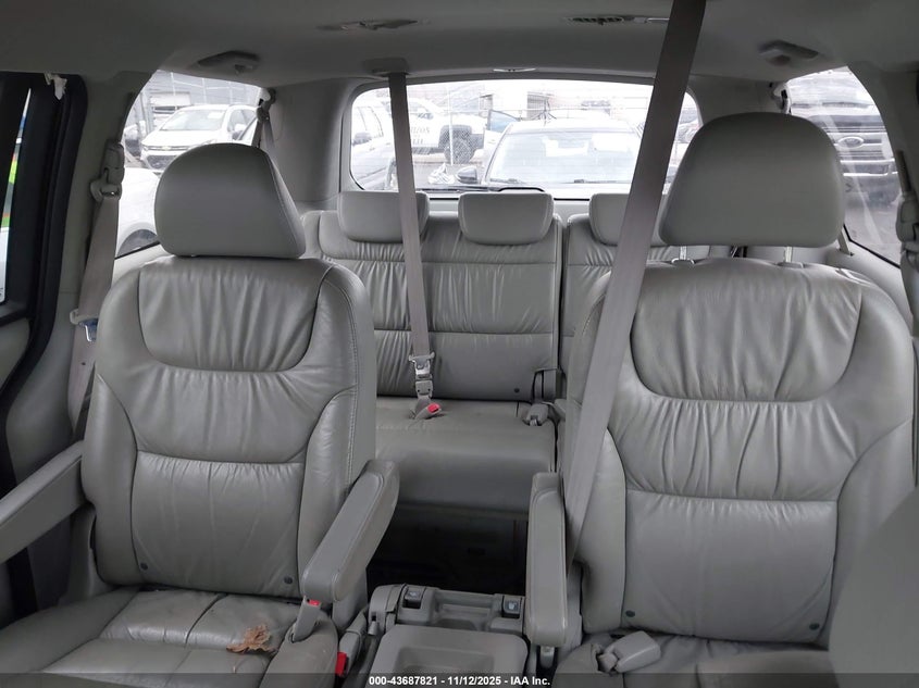 2007 Honda Odyssey Ex-L VIN: 5FNRL38617B451975 Lot: 43687821