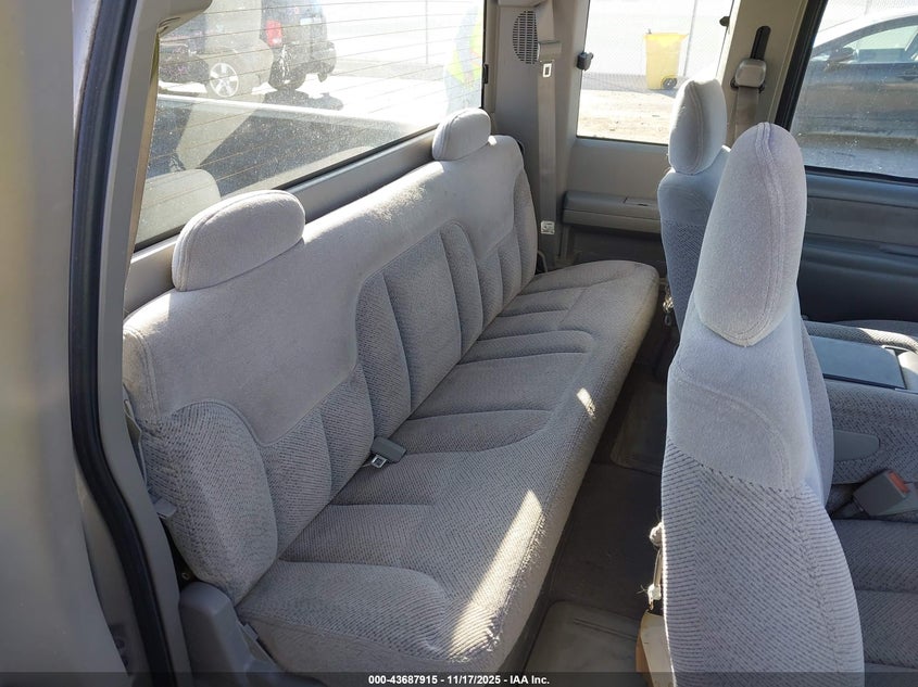 1999 GMC Sierra 1500 Sle VIN: 1GTEC19R7XR515605 Lot: 43687915