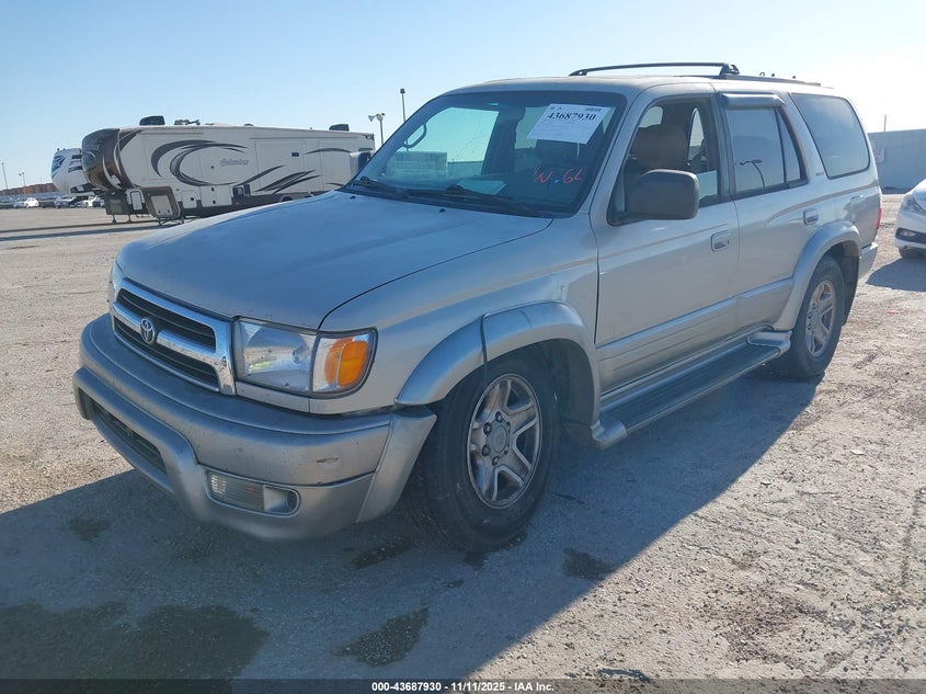JT3GN87R2Y0161453 2000 TOYOTA 4RUNNER photo no. 2