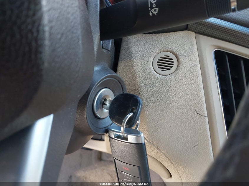 2010 Cadillac Cts Performance Collection VIN: 1G6DJ8EG2A0149193 Lot: 43687948