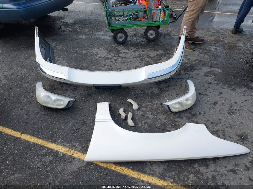 2001 Buick Park Avenue Ultra VIN: 1G4CU541214212115 Lot: 43687969