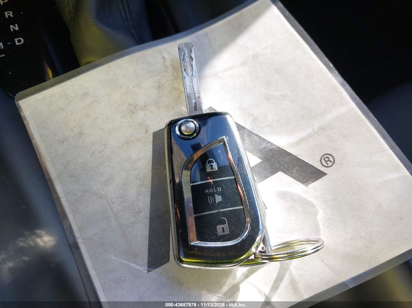 NMTKHMBXXMR120571 2021 TOYOTA C-HR photo no. 11