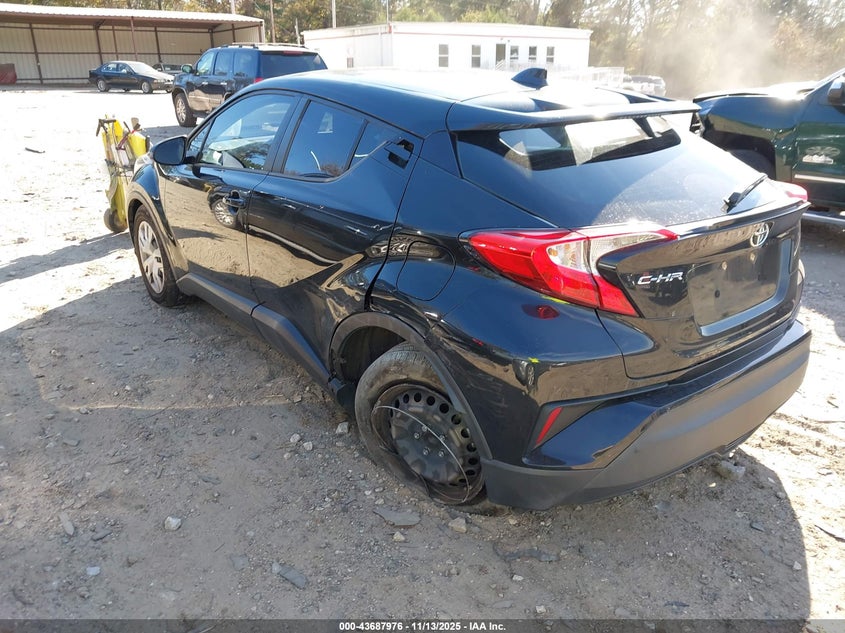 NMTKHMBXXMR120571 2021 TOYOTA C-HR photo no. 3