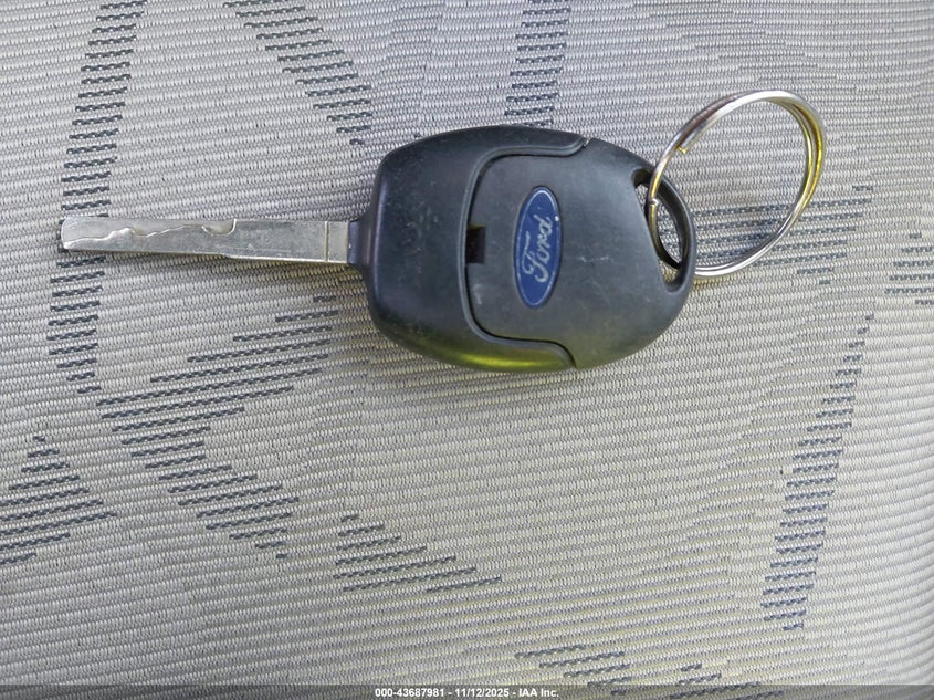 2013 Ford Fiesta Se VIN: 3FADP4EJ1DM227373 Lot: 43687981