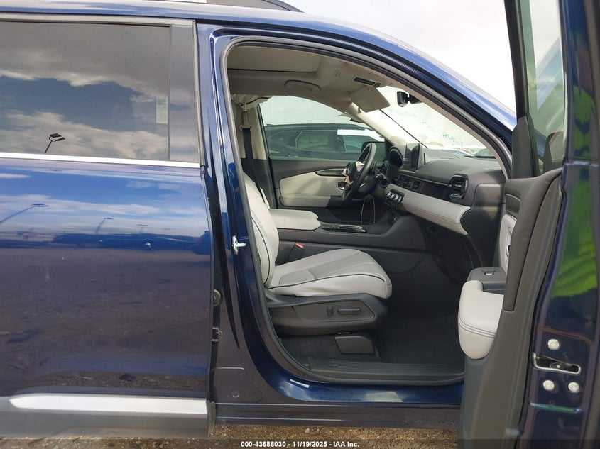5FNYG1H85PB005365 2023 HONDA PILOT photo no. 5