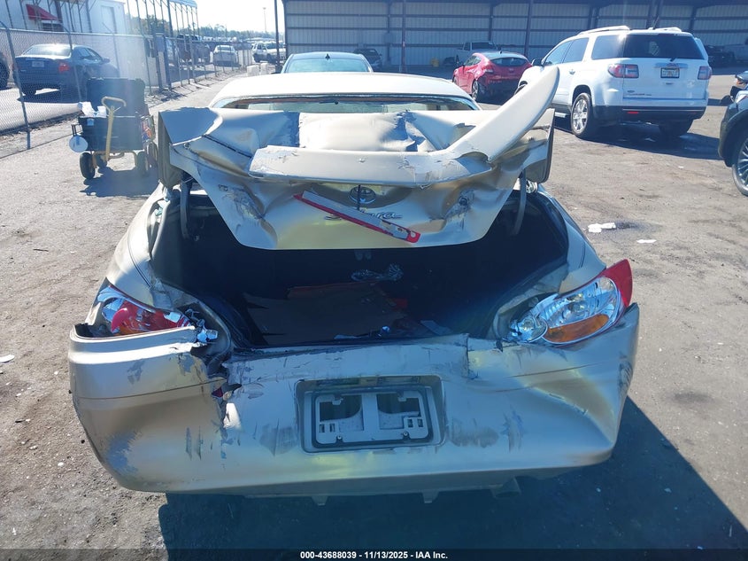 2002 Toyota Camry Solara Se V6 VIN: 2T1CF22P32C594903 Lot: 43688039