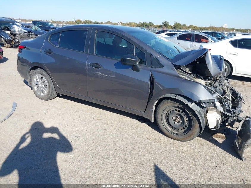 NISSAN VERSA S XTRONIC CVT