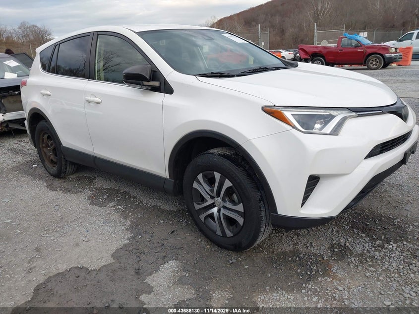 TOYOTA RAV4 LE