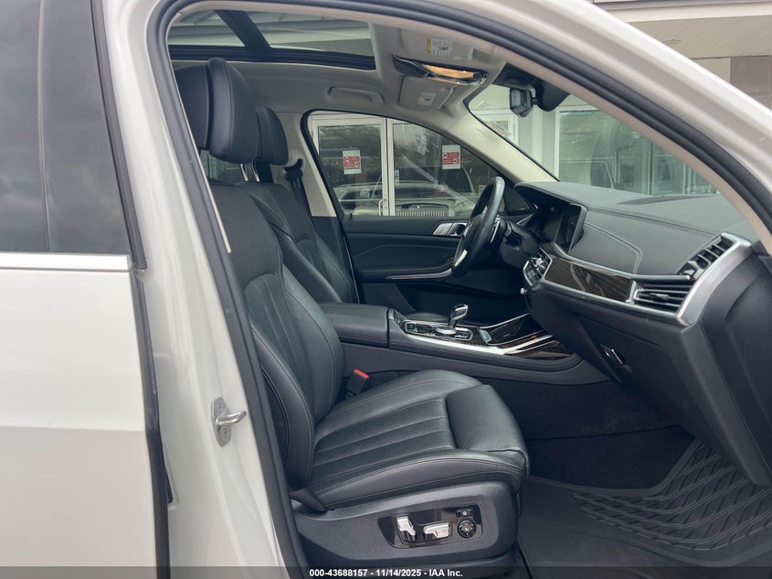5UXCW2C02L9C39408 2020 BMW X7 photo no. 5