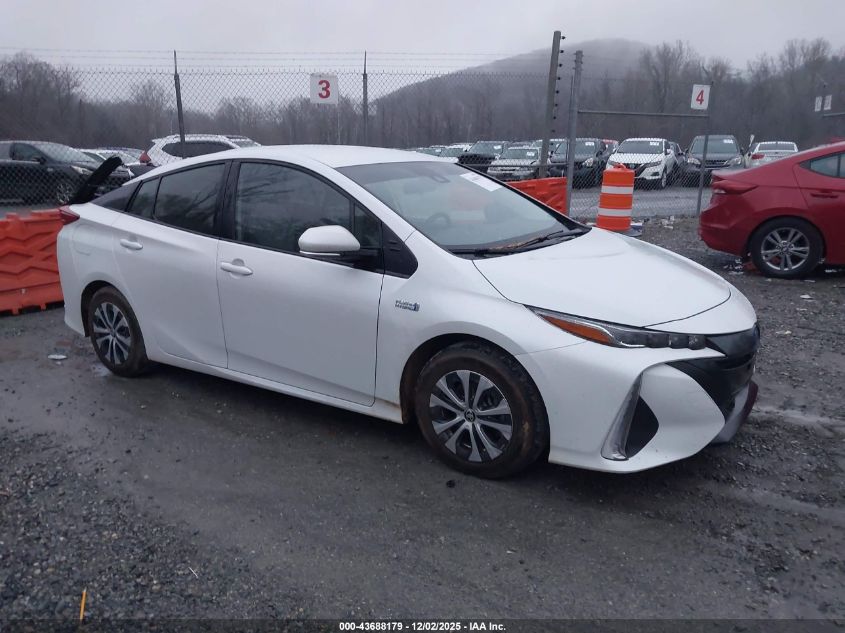 TOYOTA PRIUS PRIME XLE