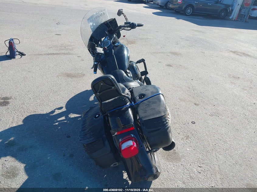 2019 Harley-Davidson Flhc VIN: 1HD1YAJ2XKB052938 Lot: 43688182