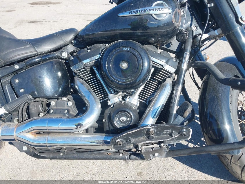 2019 Harley-Davidson Flhc VIN: 1HD1YAJ2XKB052938 Lot: 43688182