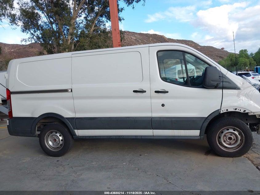 2018 Ford Transit-250 VIN: 1FTYR1YG6JKB55156 Lot: 43688214