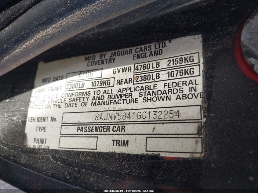 1986 Jaguar Xjs VIN: SAJNV5841GC132254 Lot: 43688219