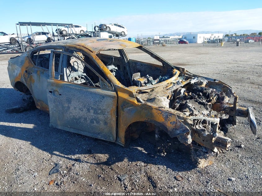 NISSAN ALTIMA SV FWD