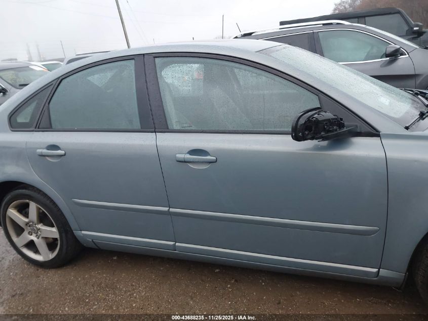 2008 Volvo S40 2.4I VIN: YV1MS390082385747 Lot: 43688235