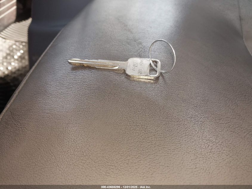 2006 GMC W4S042 W4500 Dsl Reg VIN: J8DC4B16967002795 Lot: 43688296