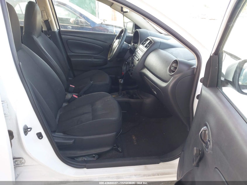 2016 Nissan Versa 1.6 S+