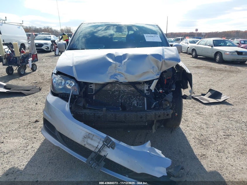 2015 Dodge Grand Caravan Se Plus VIN: 2C4RDGBG4FR704022 Lot: 43688373