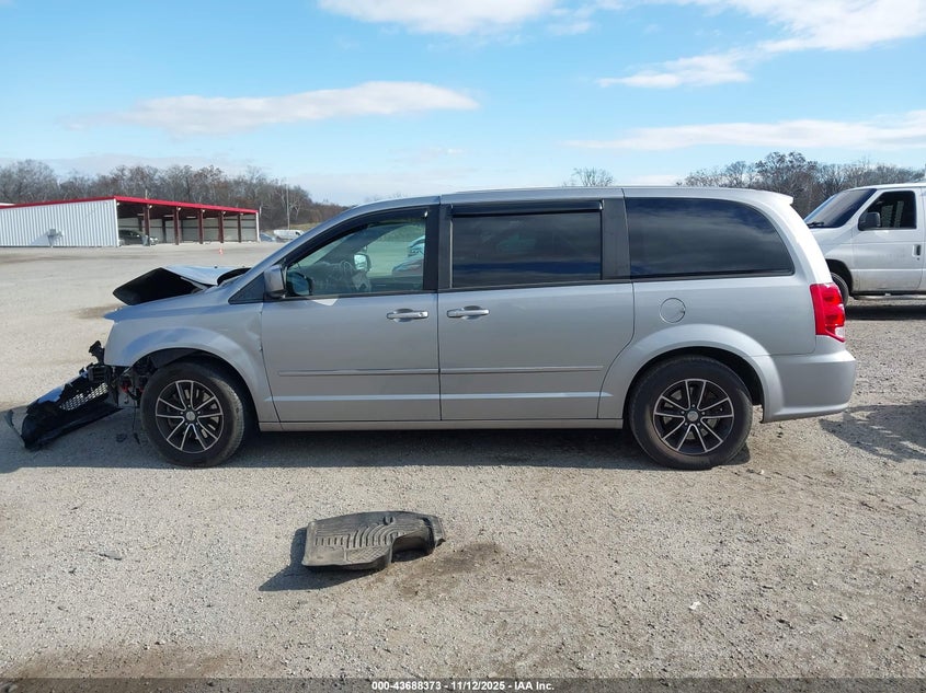 2015 Dodge Grand Caravan Se Plus VIN: 2C4RDGBG4FR704022 Lot: 43688373