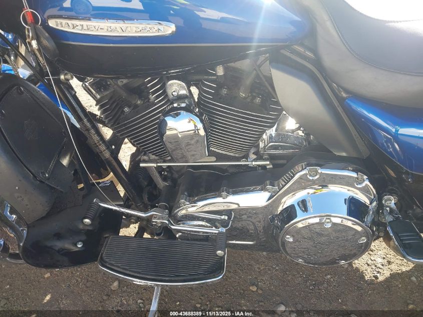 2010 Harley-Davidson Flhtk VIN: 1HD1KEM19AB657429 Lot: 43688389