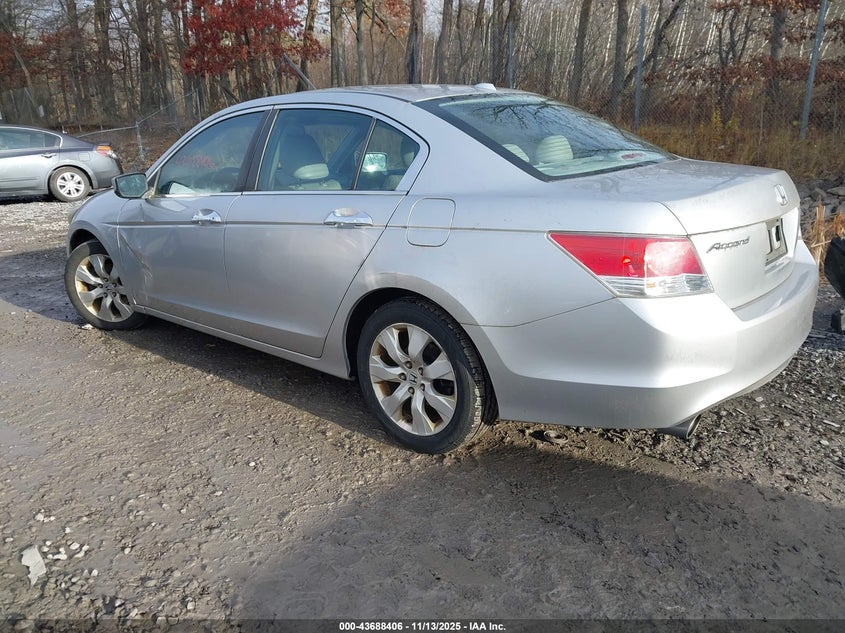 1HGCP3F86AA029782 2010 HONDA ACCORD photo no. 3
